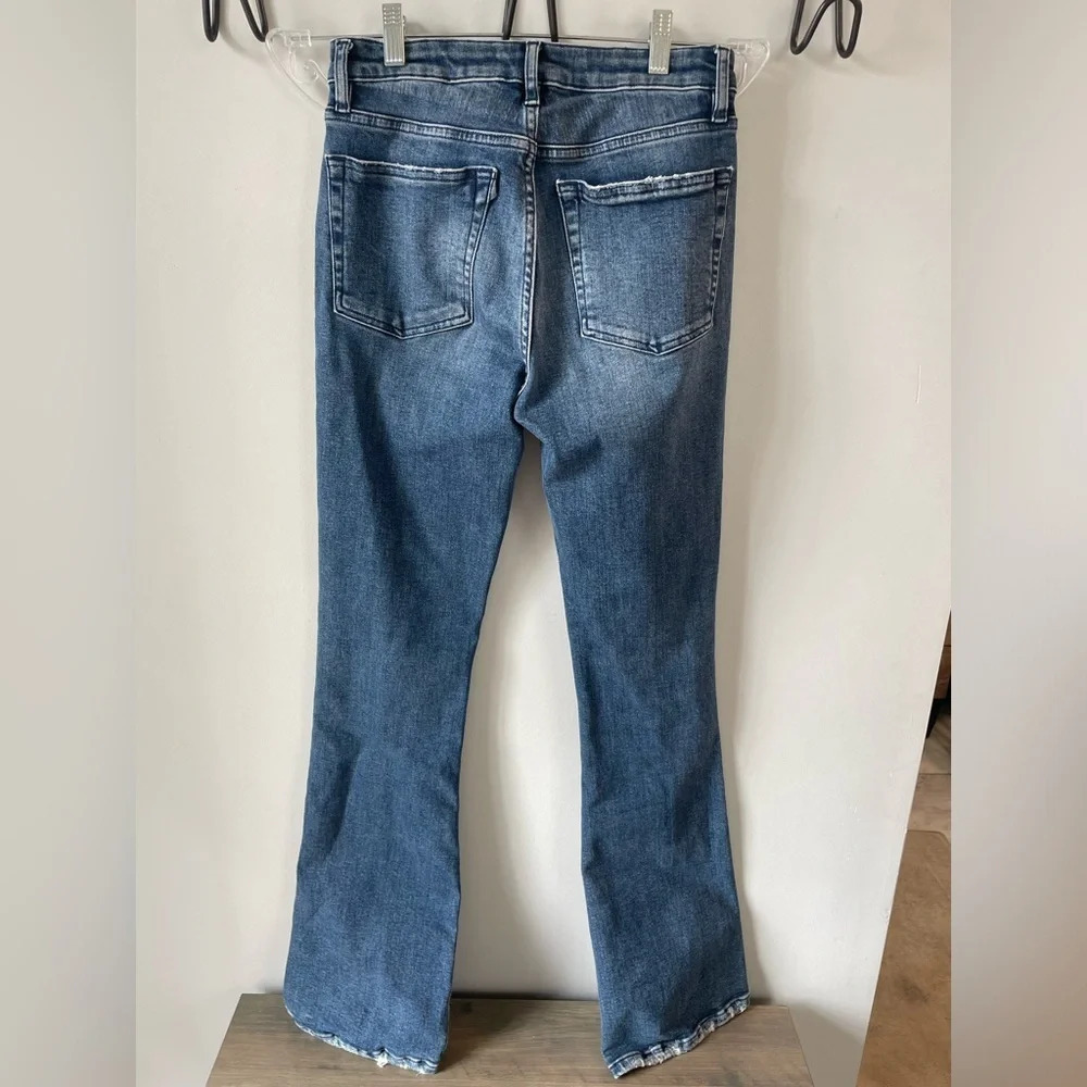 3x1 NYC, waist 26, medium wash, flare or bootcut, women’s denim jeans - Picture 2 of 4